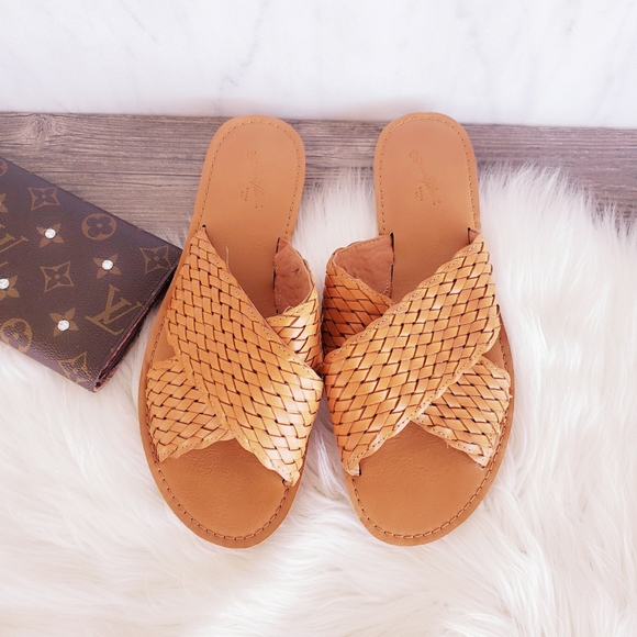 Shoes - ❤ 4 for $25 ❤ #99 Cognac Flats Sandals 8 Slides